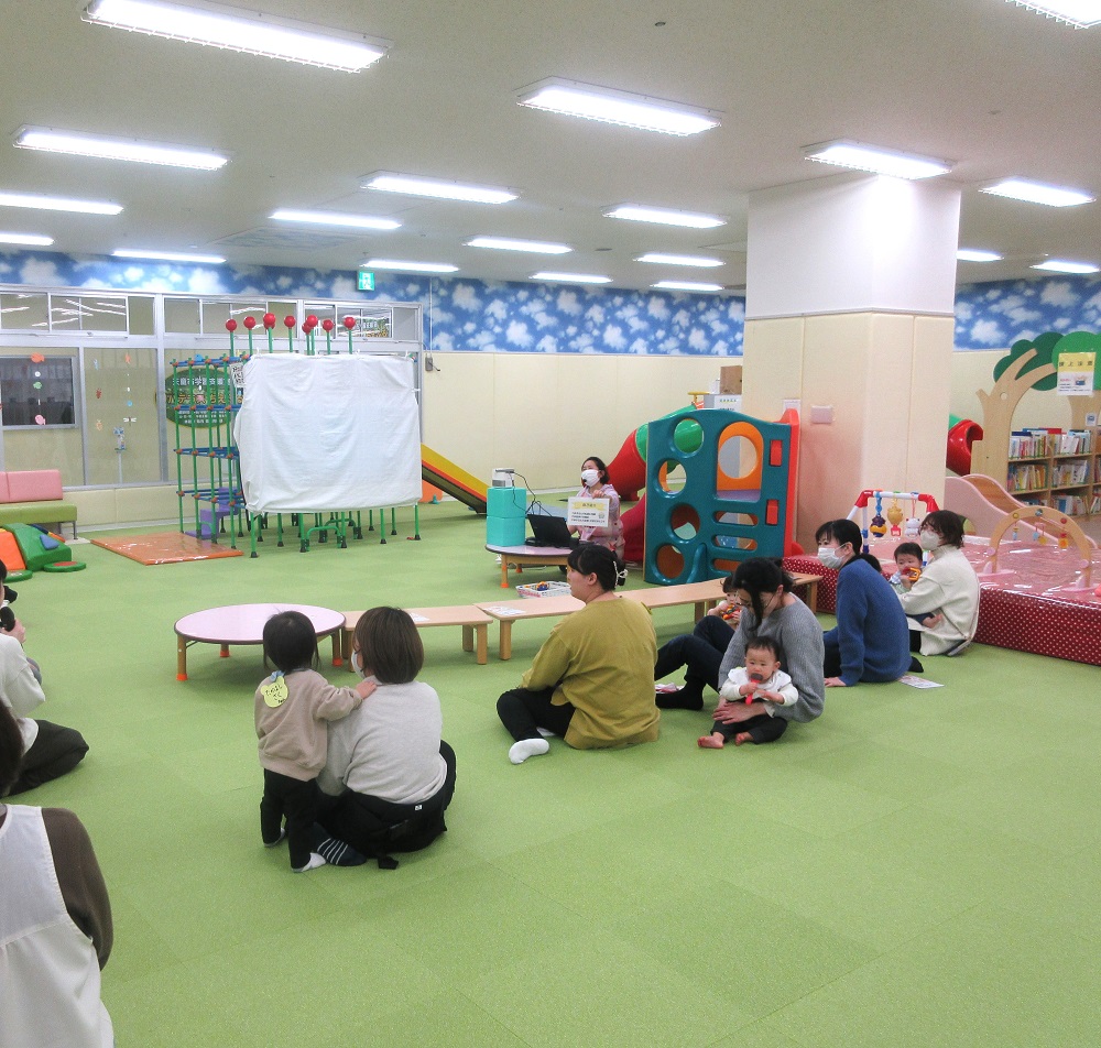 ２月の赤ちゃん交流会がありました♬