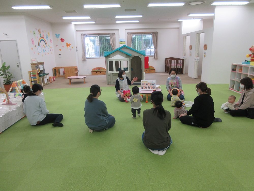 ３月の赤ちゃん交流会がありました♬