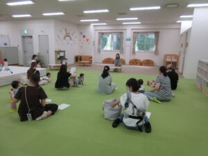 ８月の子育てサロンがありました！