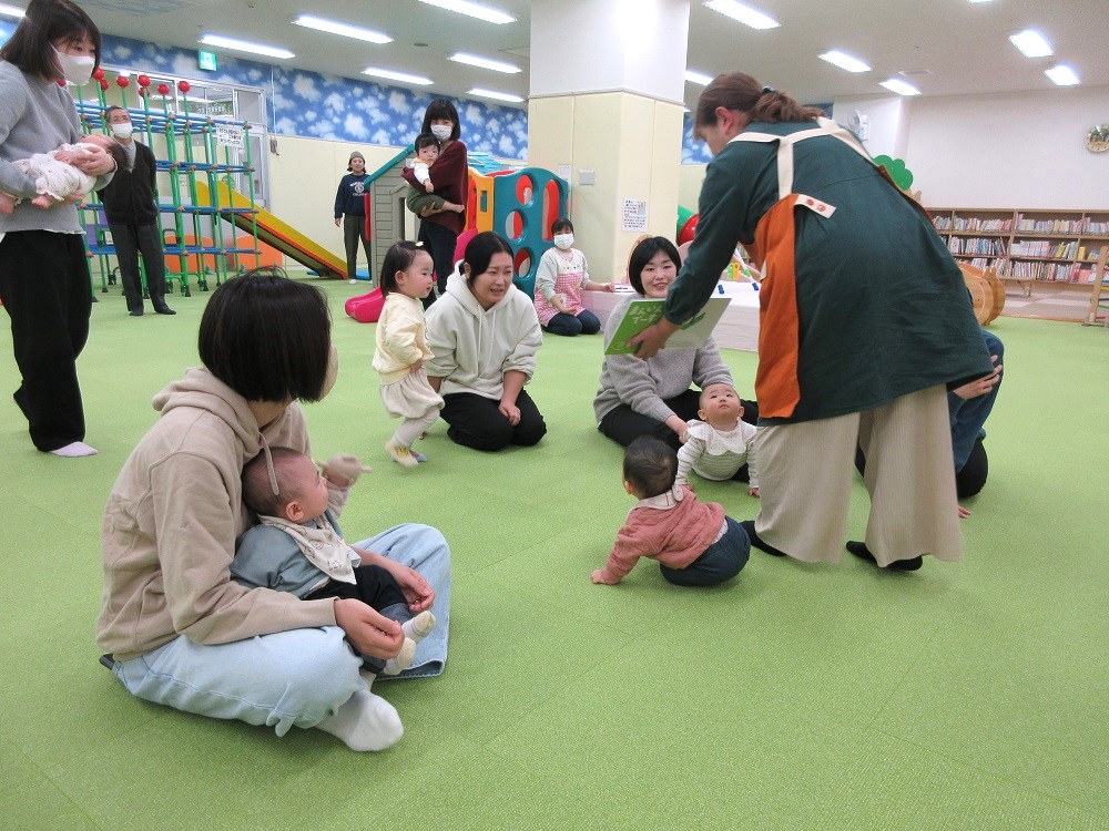 １１月の子育てサロンがありました！