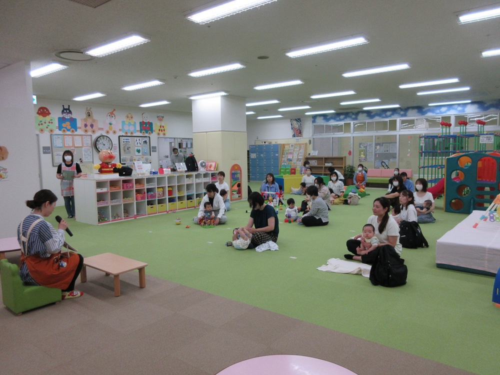 ６月の子育てサロンがありました！